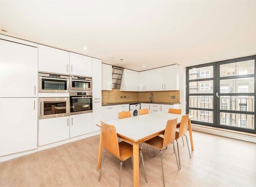 Properties let in Bateman's Row - EC2A 3HH view4