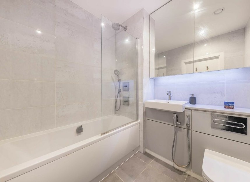 Properties to let in Benedict Road - SW9 0FS view7