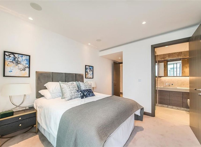 Properties to let in Blackfriars Road - SE1 9GJ view6