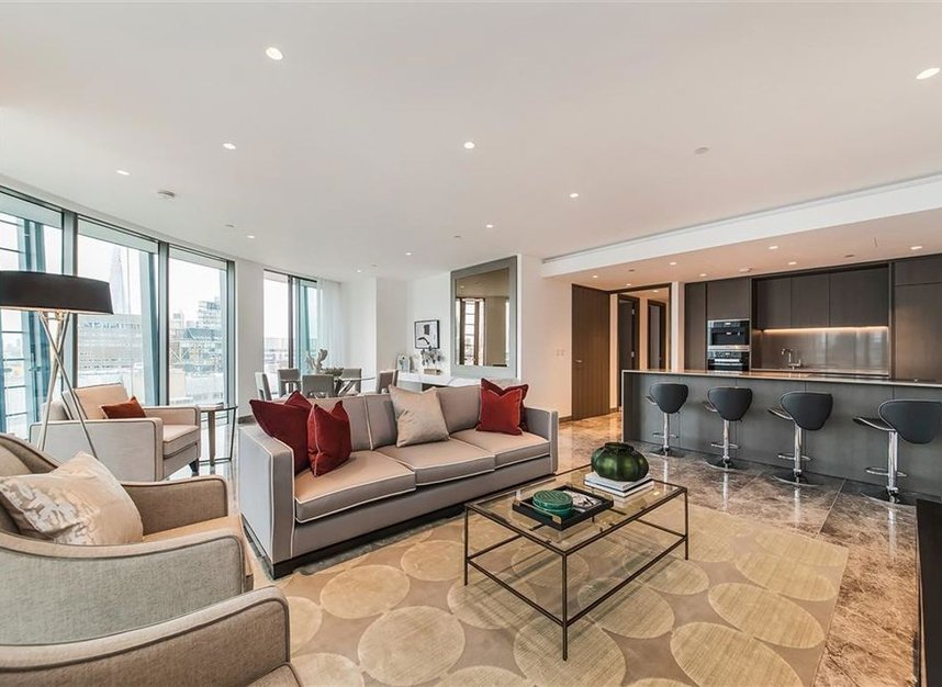 Properties to let in Blackfriars Road - SE1 9GJ view2