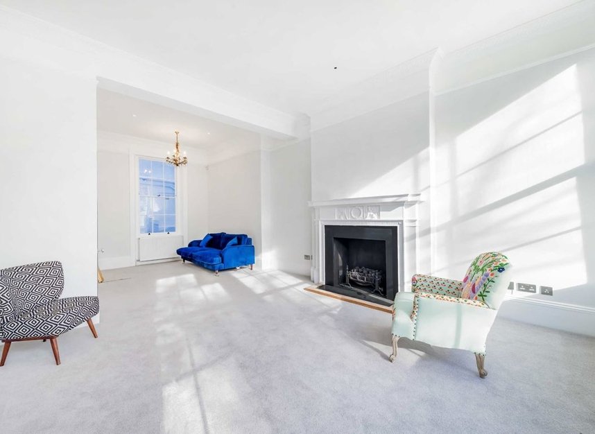 Properties to let in Blenheim Terrace - NW8 0EG view2