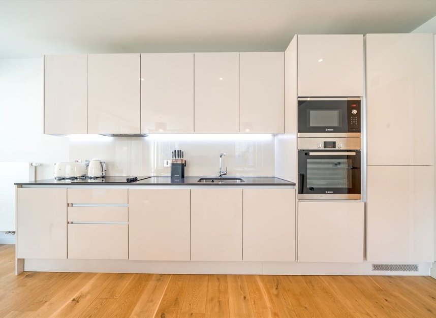 Properties let in Boaters Avenue - TW8 8FQ view4