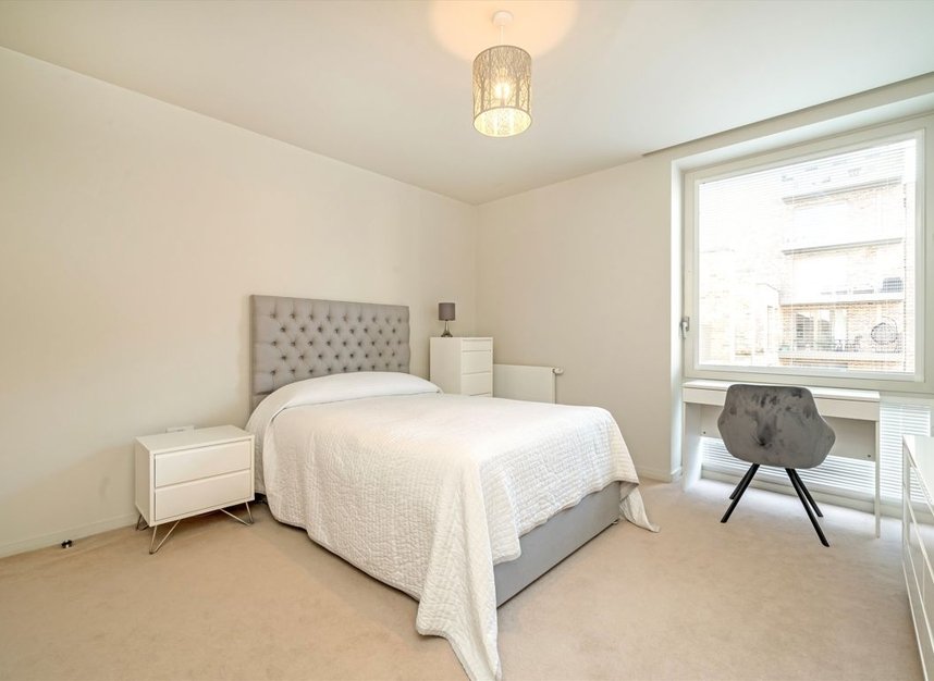 Properties let in Boaters Avenue - TW8 8FQ view5