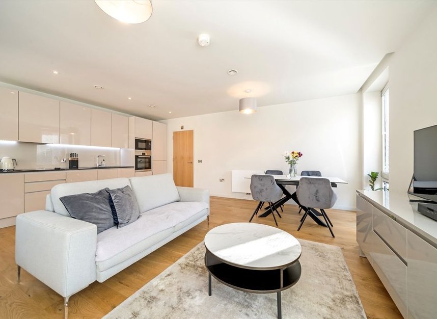 Properties let in Boaters Avenue - TW8 8FQ view3