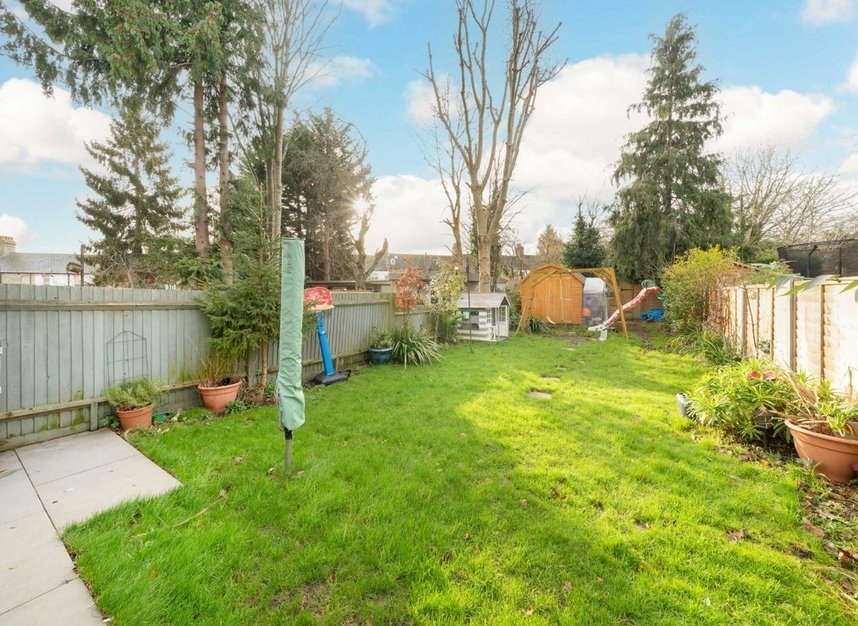 Properties let in Bow Lane - N12 0JR view4