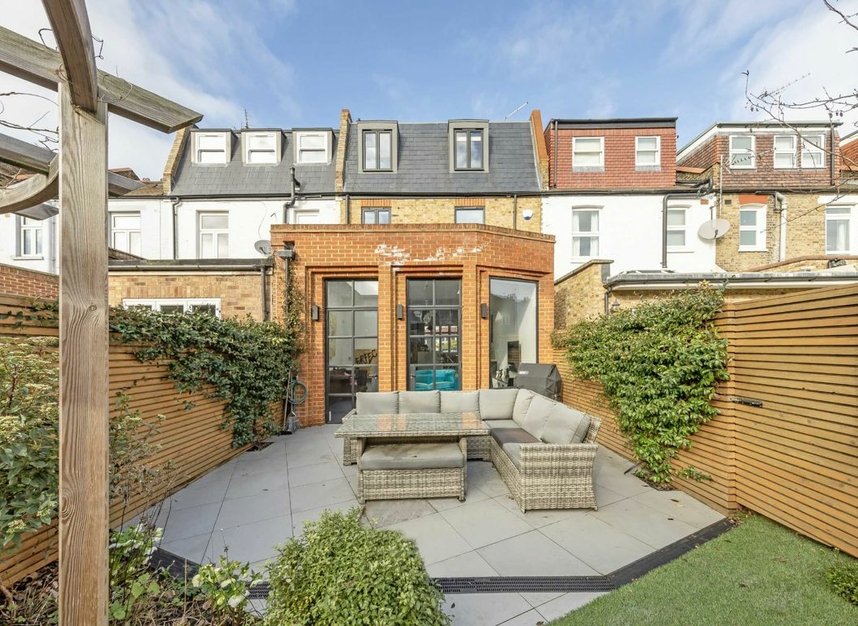 Properties let in Bowfell Road - W6 9HE view4