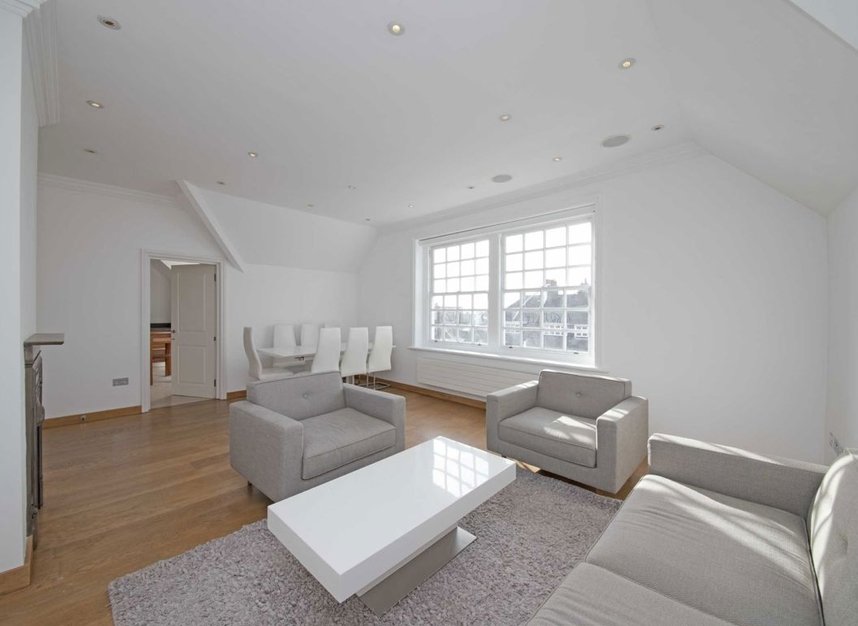 Properties to let in Bracknell Gardens - NW3 7EB view1