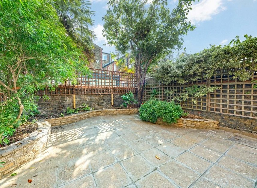 Properties let in Bradbourne Street - SW6 3TF view8