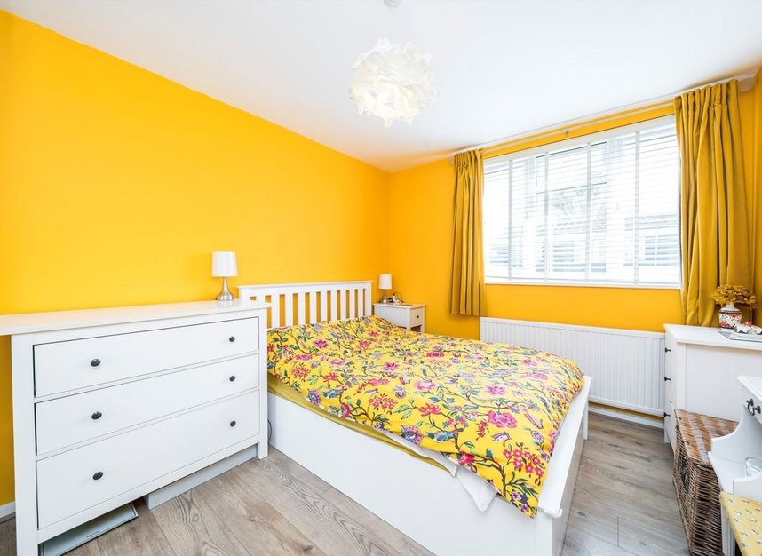 Properties to let in Bradley Close - N7 9DH view4