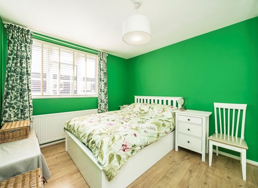 Properties to let in Bradley Close - N7 9DH view5