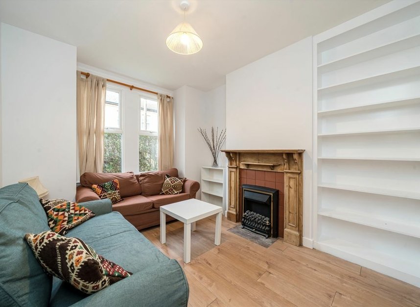 Properties to let in Braemar Road - TW8 0NR view5