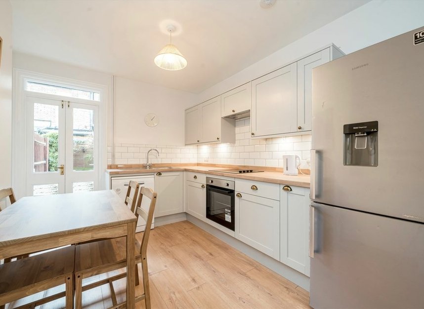 Properties to let in Braemar Road - TW8 0NR view2