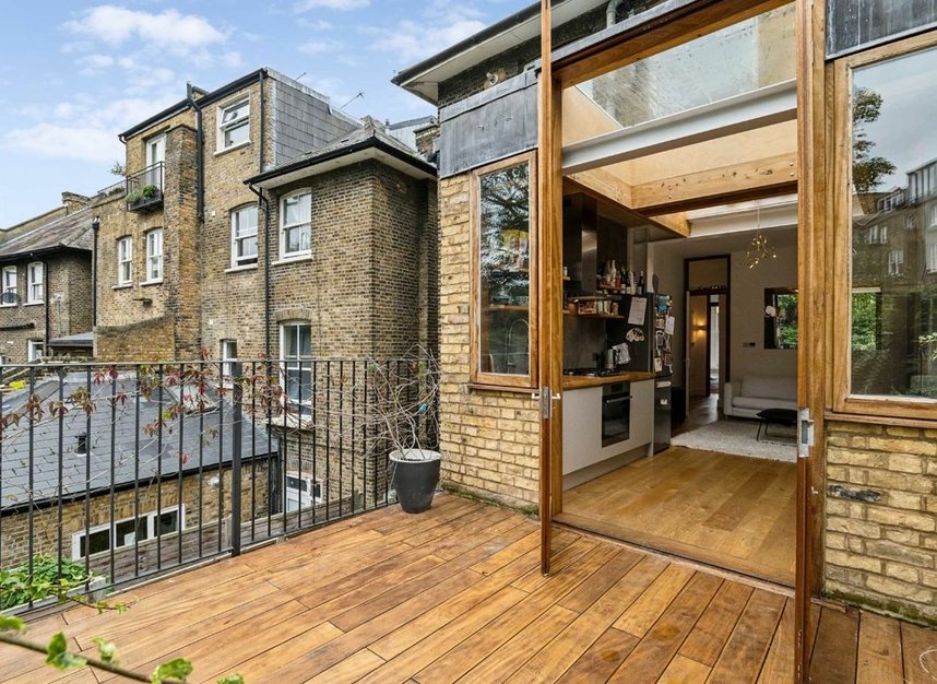Properties let in Brecknock Road - N19 5AD view8
