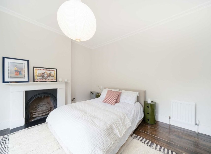 Properties let in Brecknock Road - N19 5AE view6