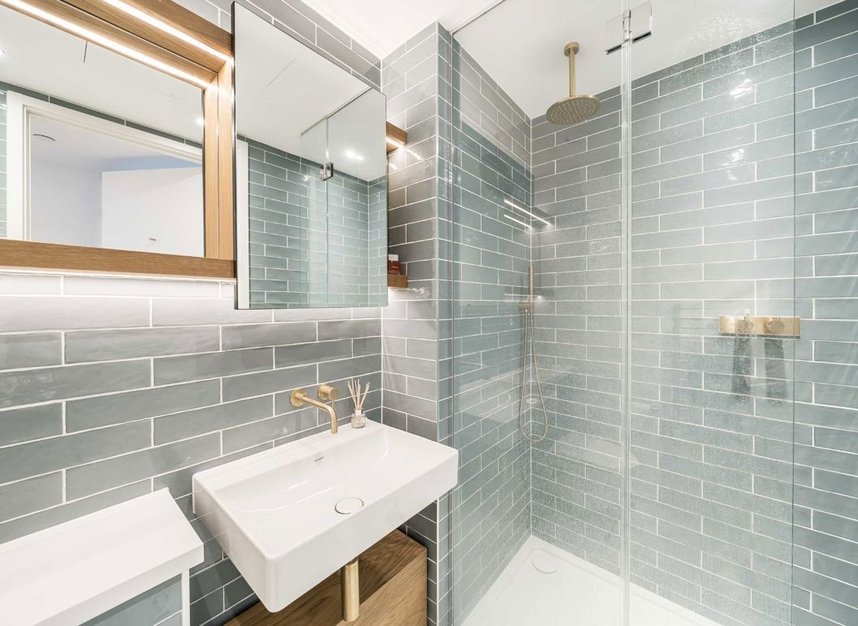 Properties to let in Brent Way - TW8 8GR view8