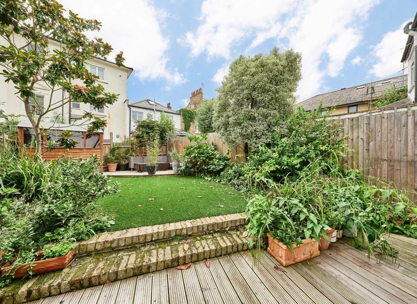 Properties let in Briarwood Road - SW4 9PJ view8