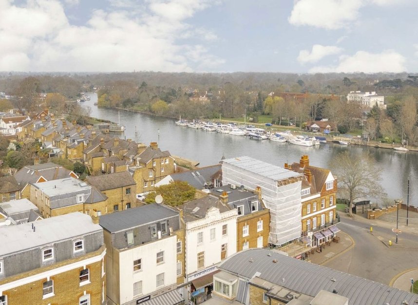 Properties let in Bridge Road - KT8 9EU view7