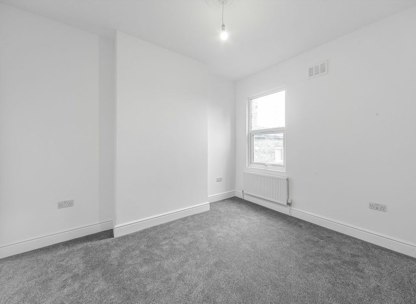 Properties let in Brockley Grove - SE4 1EB view7