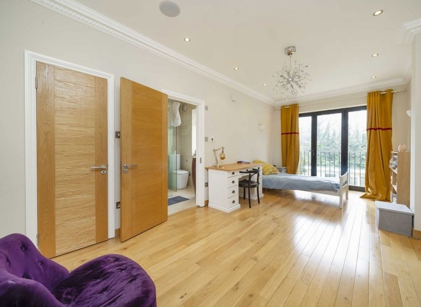 Properties let in Brondesbury Park - NW6 7AX view10