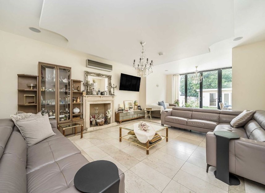 Properties let in Brondesbury Park - NW6 7AX view2
