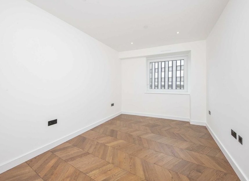 Properties let in Brook Street - KT1 2BN view6