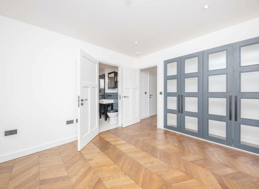Properties let in Brook Street - KT1 2BN view5