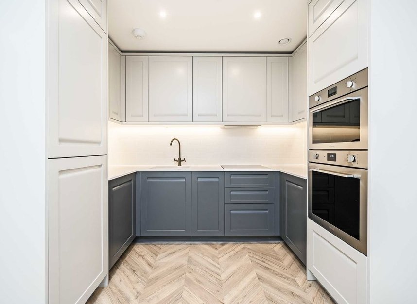 Properties let in Brook Street - KT1 2NH view3