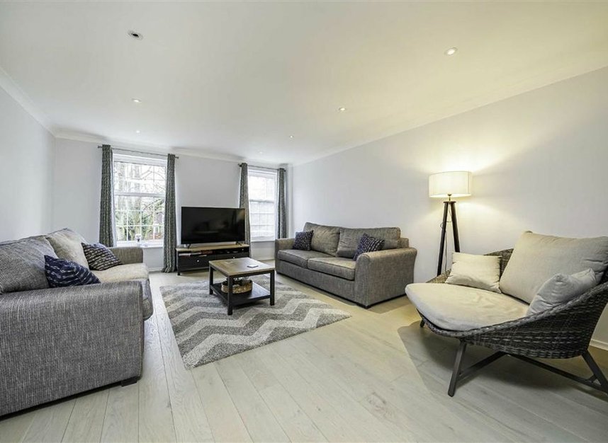 Properties let in Broom Park - TW11 9RS view3