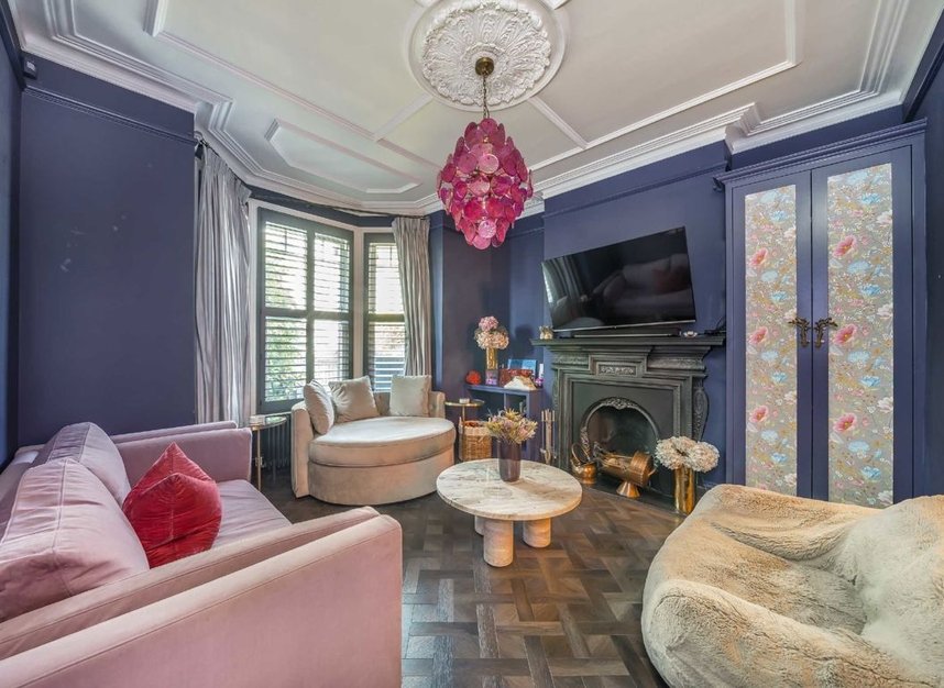 Properties to let in Broomwood Road - SW11 6JX view3