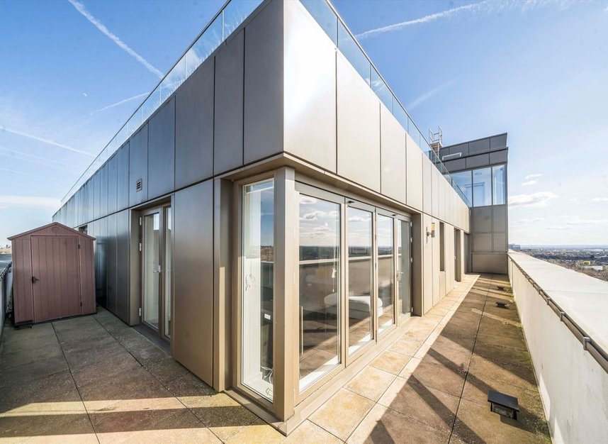 Properties let in Brownlow Road - W13 0HS view4