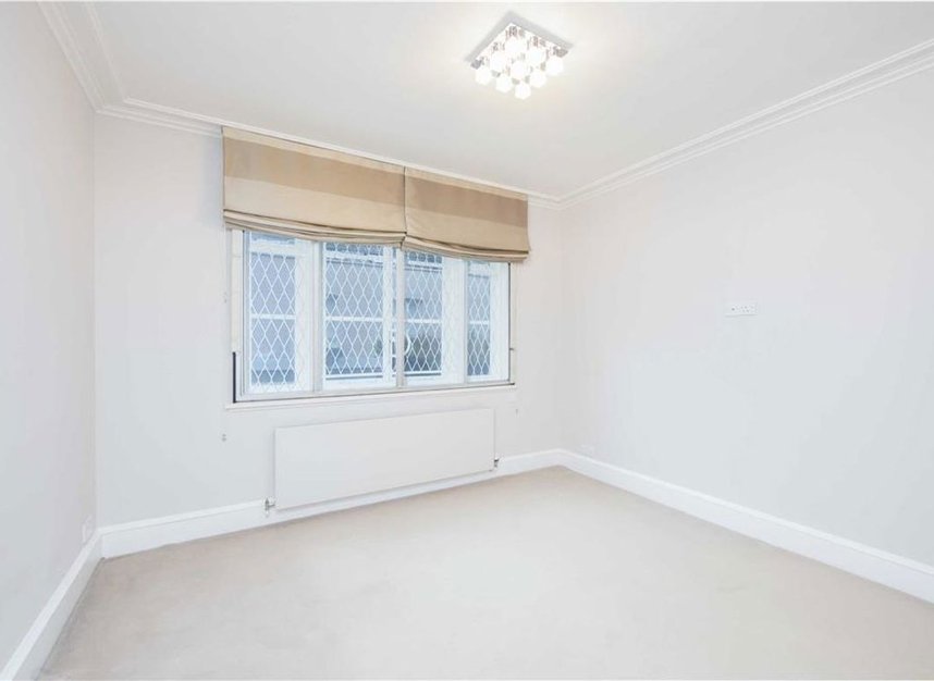 Properties let in Bryanston Mews West - W1H 2DD view6