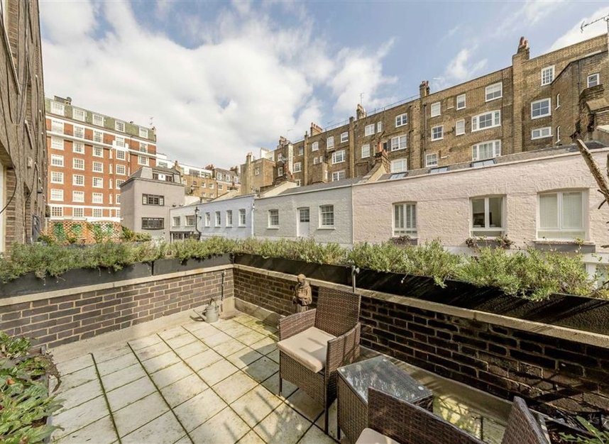Properties let in Bryanston Mews West - W1H 2DD view7
