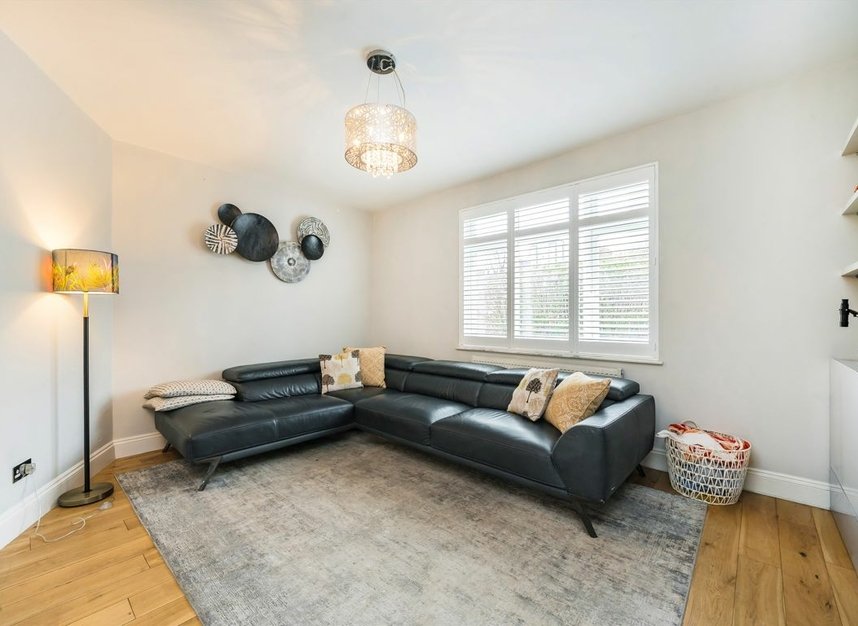 Properties to let in Buckhold Road - SW18 4AP view4