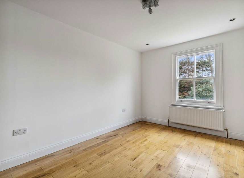 Properties to let in Buckleigh Road - SW16 5RZ view4