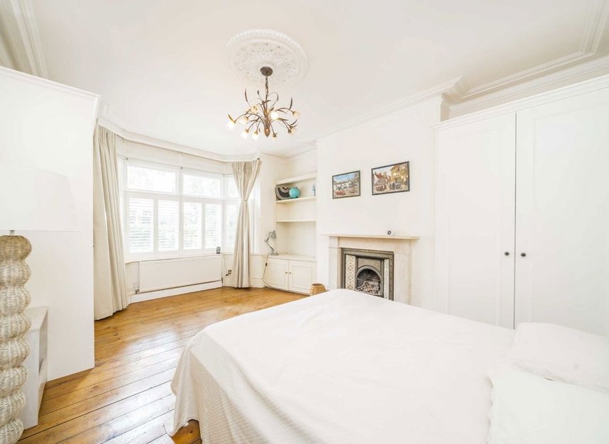 Properties to let in Burnaby Gardens - W4 3DS view5
