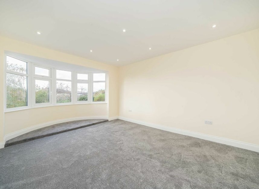 Properties let in Buxton Drive - KT3 3UX view4