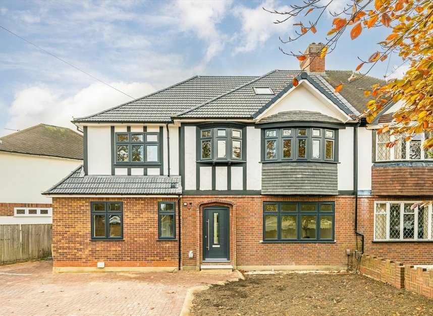 Properties let in Buxton Drive - KT3 3UX view1
