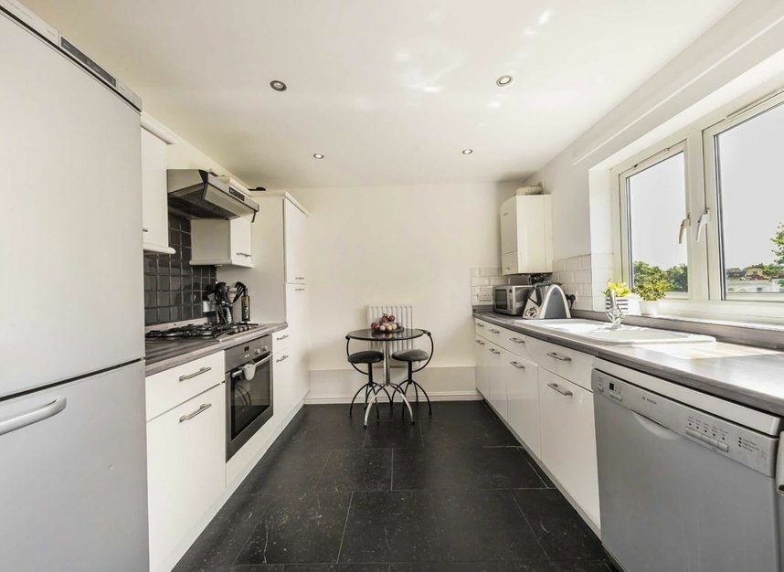 Properties let in Caledonian Road - N7 9DA view2