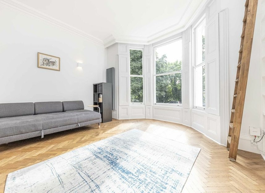 Properties let in Cambridge Park - TW1 2PF view2