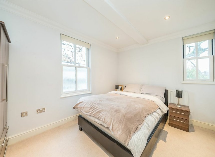 Properties to let in Cambridge Park - TW1 2JU view4