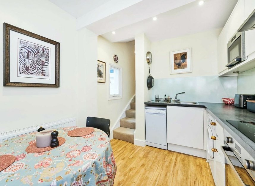 Properties let in Cambridge Street - SW1V 4QA view10