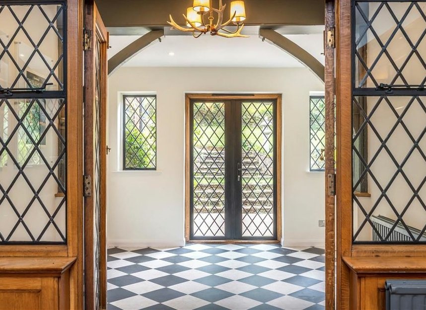 Properties let in Camden Park Road - BR7 5HG view17