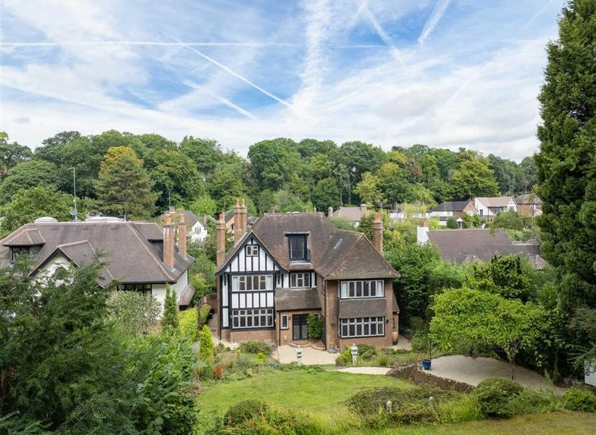 Properties let in Camden Park Road - BR7 5HG view8