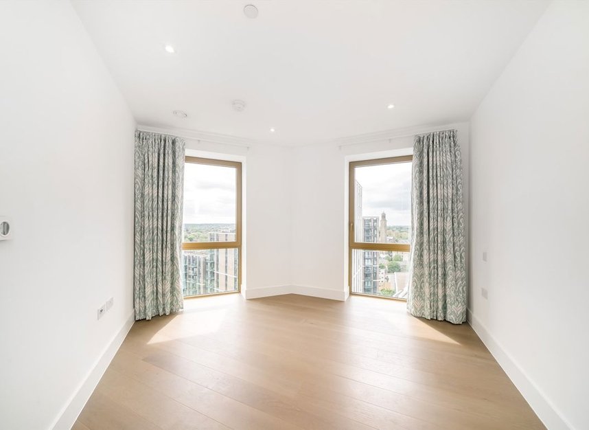 Properties to let in Capital Interchange Way - TW8 0SN view7