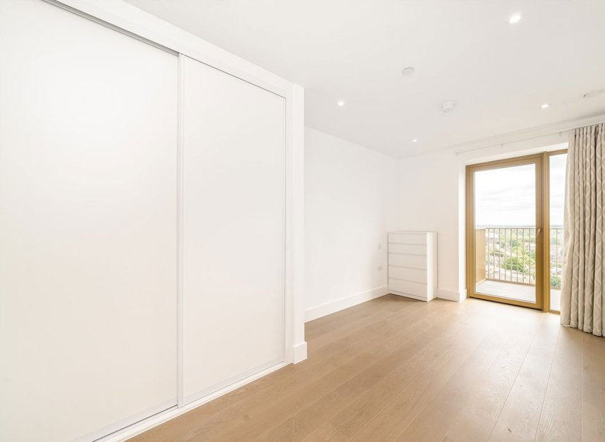 Properties to let in Capital Interchange Way - TW8 0SN view5