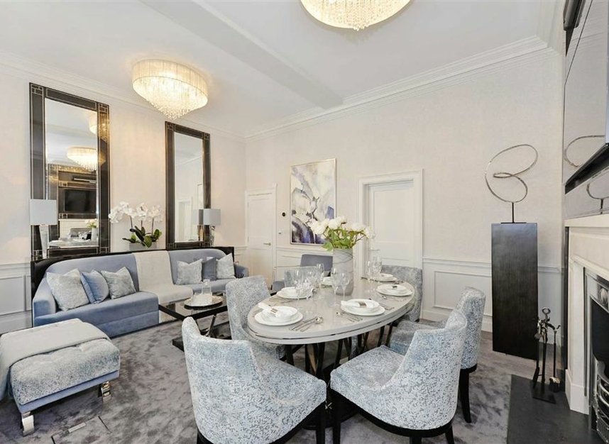 Properties let in Carlisle Street - W1D 3BL view1