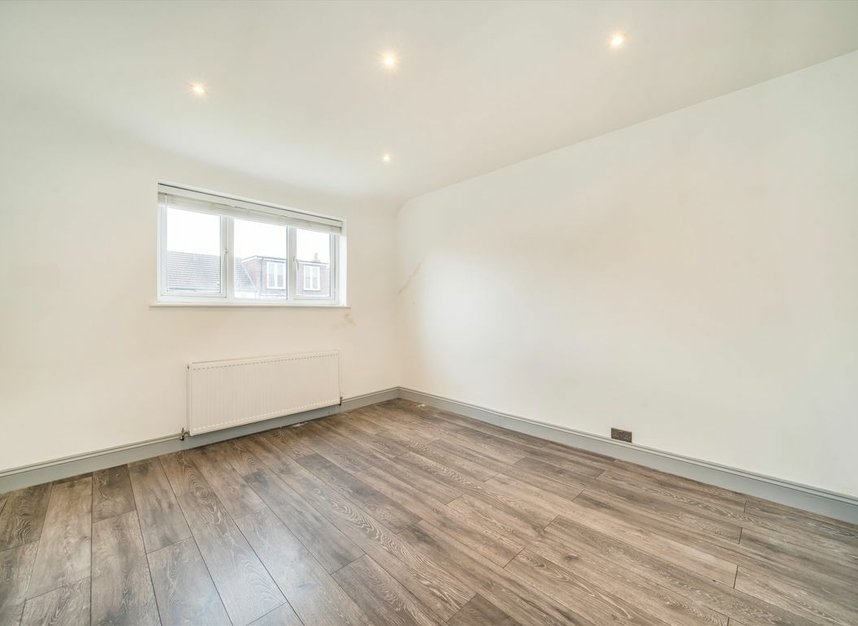 Properties let in Carnforth Road - SW16 5AB view4