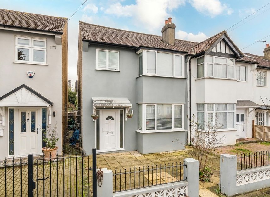 Properties let in Carnforth Road - SW16 5AB view7