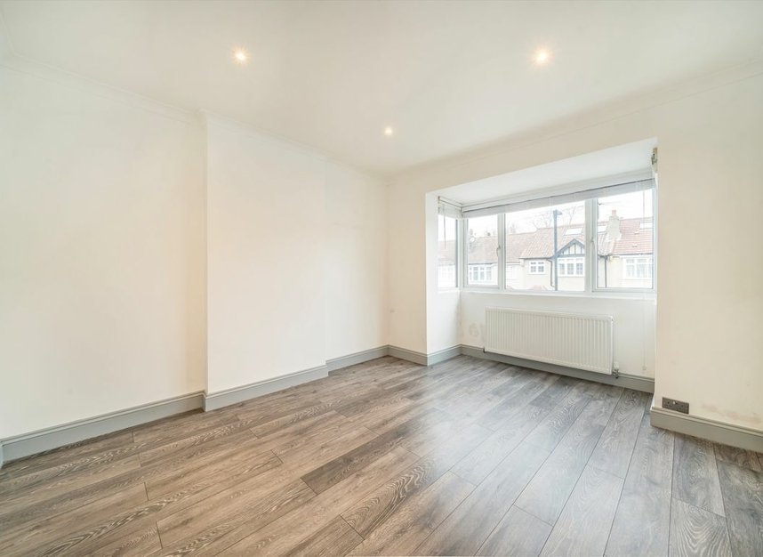Properties let in Carnforth Road - SW16 5AB view3