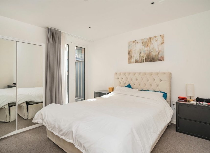 Properties to let in Cendal Crescent - E1 2FZ view4